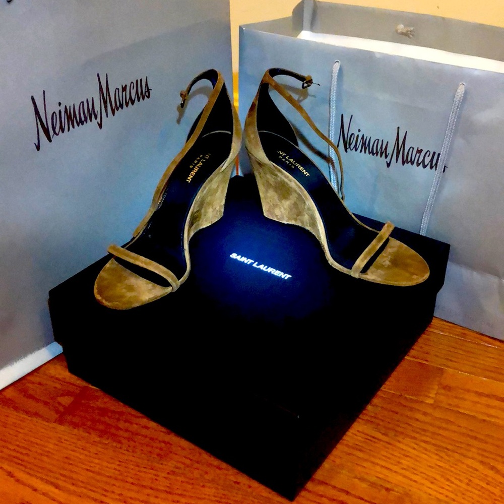NWT YSL LILA 85 WEDGE (OR BEST OFFER)
